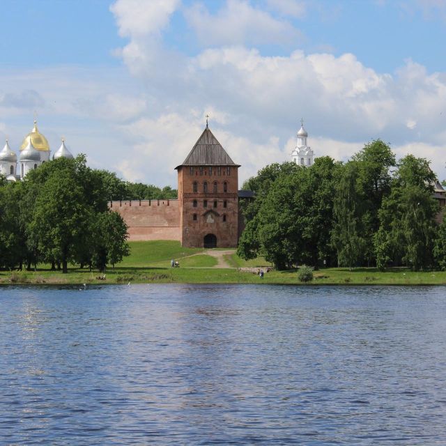 Великий Новгород за 1 день (для иностранных гостей)